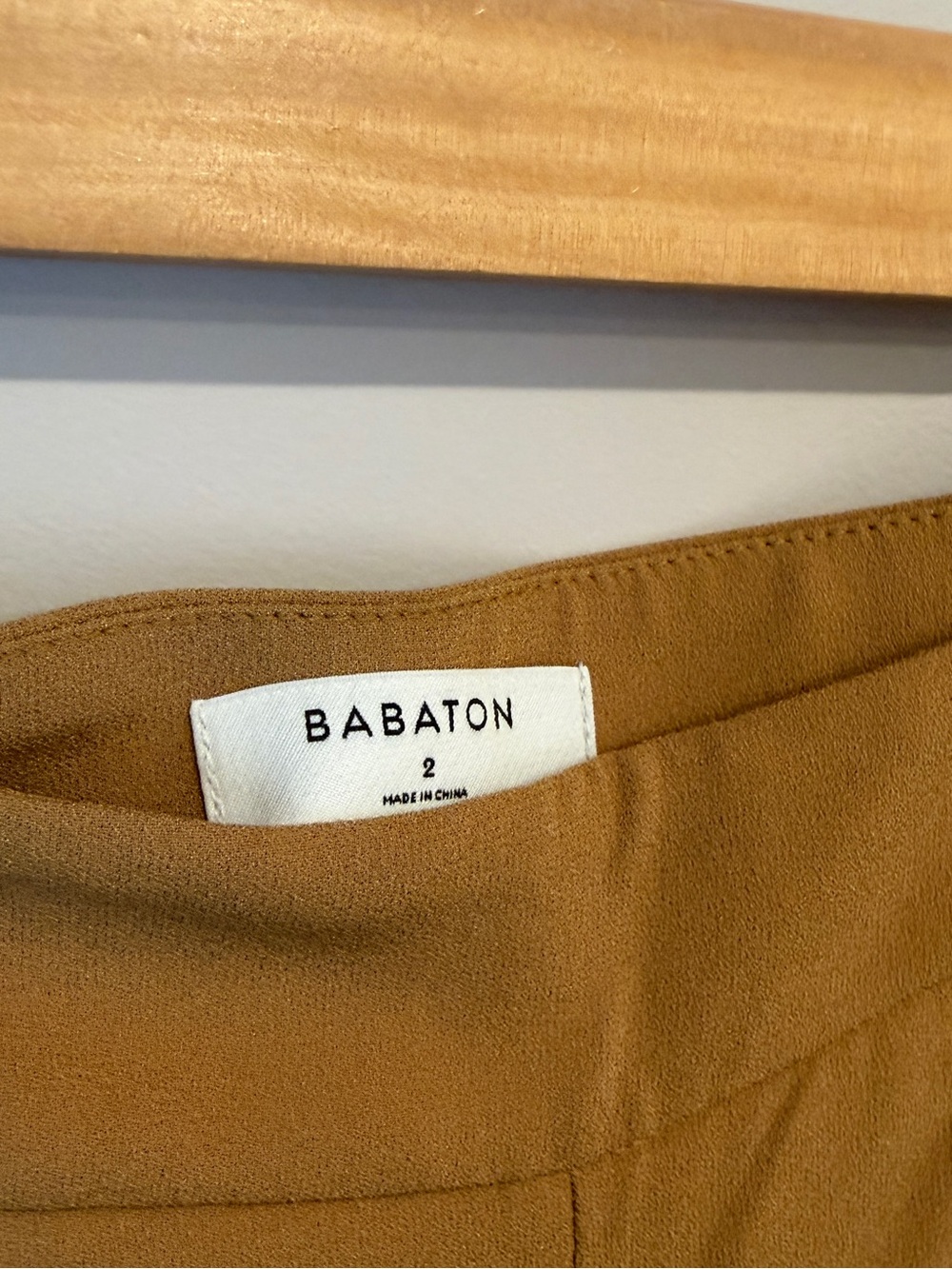 Aritzia Babaton Honey Brown Lincoln Wide Leg Pant Trousers 2 Long NWT - Picture 8 of 9